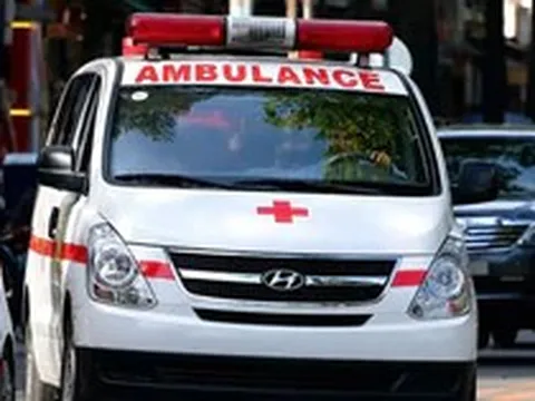 Tin mới vụ đưa bệnh nhân về nhà quãng đường 16km nhưng thu 9 triệu đồng