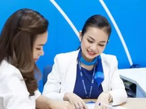 Ngân hàng lấn sân bảo hiểm: Có tái diễn 'bia kèm lạc'?
