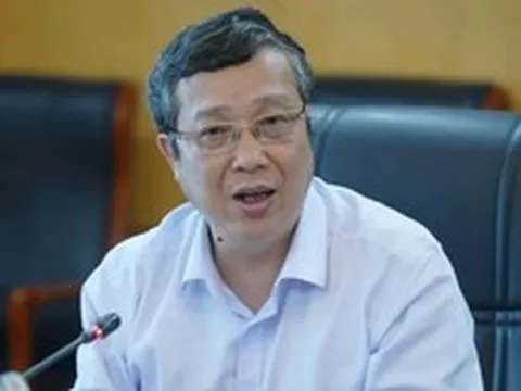 Kỷ luật buộc thôi việc với Thứ trưởng Bộ Nông nghiệp và Môi trường Hoàng Trung