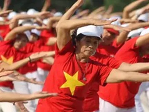 Thông tin mới về xem xét không thu hội phí người cao tuổi