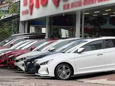 Giả danh chủ xe, lừa chiếm 300 triệu đồng tiền cọc mua ô tô qua mạng