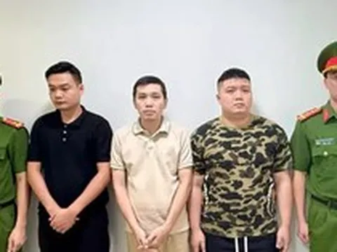 Vụ xe cấp cứu di chuyển 16km thu 9 triệu: Cho bệnh nhân dùng chai thuốc ‘duy trì sự sống’ có giá nhập 4.000 đồng