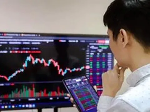 Chứng khoán hướng đỉnh cũ, dòng tiền liệu có đủ mạnh?