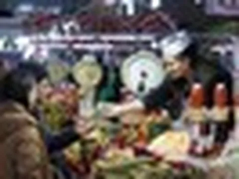 Bất chấp lệnh cấm, vì sao hơn 300 công ty Mỹ vẫn muốn ở Nga?