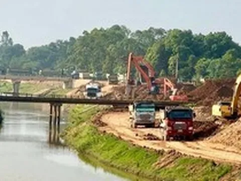 Hà Nội: Tăng tốc dự án khôi phục sông Tích