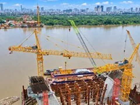 Cầu Tứ Liên tăng tốc thi công chặng nước rút