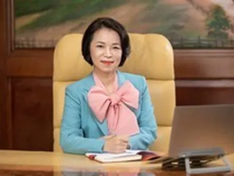 Bà Phạm Thu Hương vừa rời top 1000 người giàu nhất hành tinh