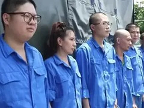 Thủ đoạn lừa đảo tinh vi phía sau những chiếc 'xe ngân hàng' giá rẻ