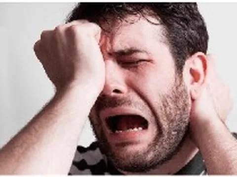 Cổ phiếu công ty chứng khoán giảm 14% ngày đầu chào sàn