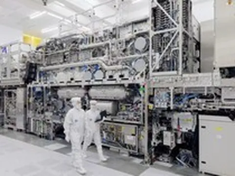 TSMC, Samsung, Intel 'đặt cược' tương lai vào một cỗ máy nặng 150 tấn, giá tương đương một chiếc Boeing 777