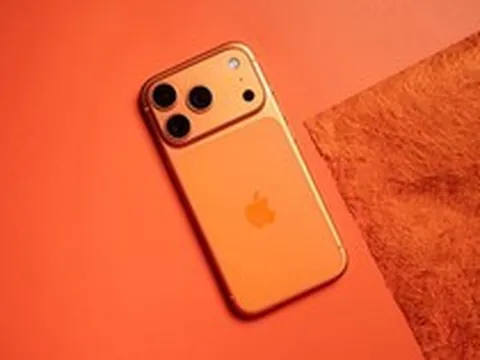 iPhone 17 Pro Max giảm giá trước giờ iPhone 18 Pro ra mắt