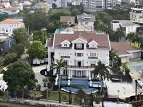 Ngắm dinh thự 2.500 m2 ven sông Sài Gòn của đại gia 8 con: Từng diễn ra đám cưới thế kỷ, lên cả truyền hình Hàn Quốc trong phóng sự về giới siêu giàu