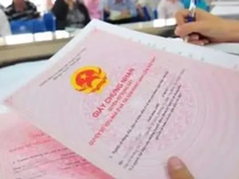 Nguyên Chủ tịch huyện cấp sổ đỏ chồng lấn hàng nghìn mét vuông của 2 hộ dân