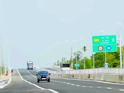 Chưa thu phí cao tốc Cần Thơ - Cà Mau từ ngày 15/9