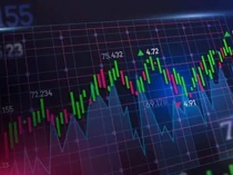 Một cổ phiếu ngân hàng tăng kịch trần 9,4% sáng 18/9