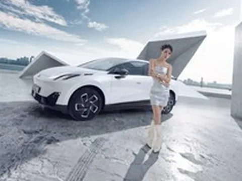 Chủ xe Lynk & Co 02 nhận loạt hỗ trợ sạc và bảo dưỡng dài hạn