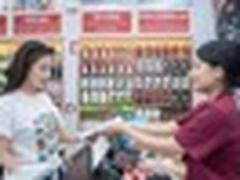 Khách Việt đổ xô đi mua iPhone 18 Pro và iPhone 18 Pro Max