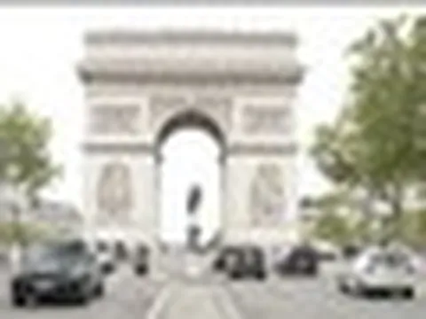 Nợ công Pháp có thể vượt 120% GDP vào năm 2027