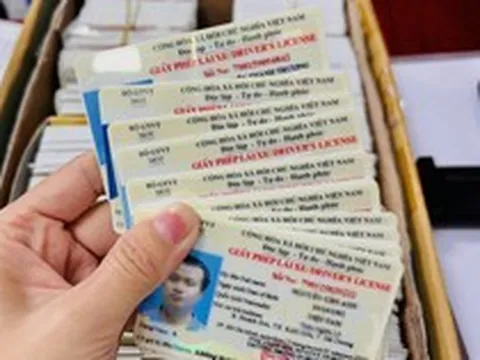 Công an thông báo đến tất cả những người từng giao dịch với Hoàng Trung Hiếu để cấp, đổi giấy phép lái xe