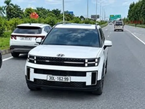 Ô tô đi ngược chiều trên Quốc lộ 1, tài xế bị phạt 19 triệu đồng