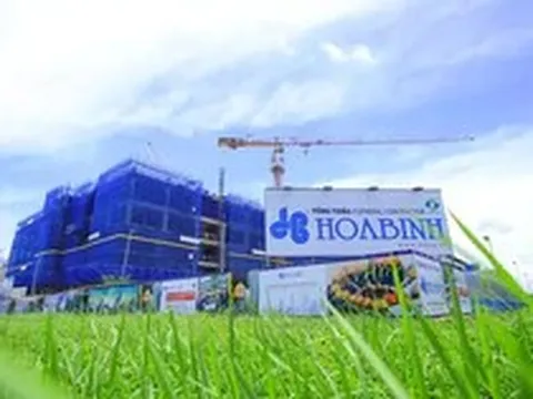 Ai hoán đổi nợ cho Tập đoàn Hòa Bình chỉ bằng 1/3 thị giá?