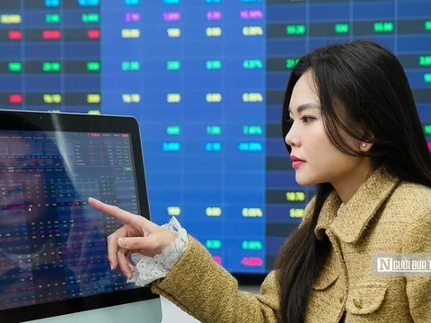VN-Index hướng tới tuần nâng hạng: Dòng tiền cải thiện, áp lực bán còn lớn