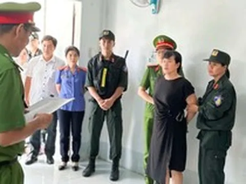 Thi hành lệnh bắt tạm giam Facebooker Nguyễn Thị Châu SN 1968